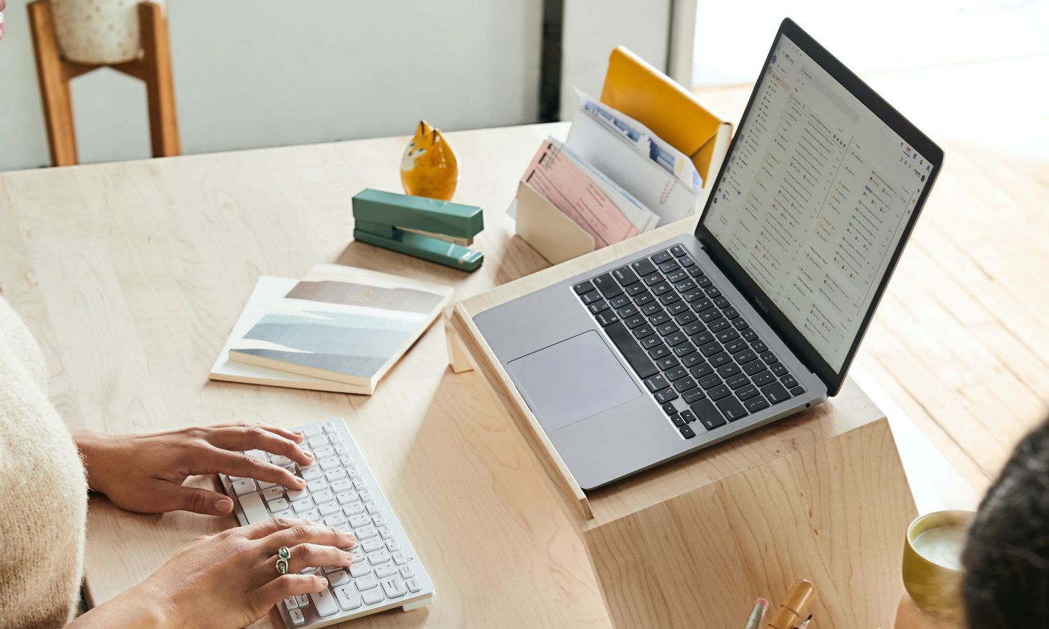 Jenis Sworn Translator Indonesia