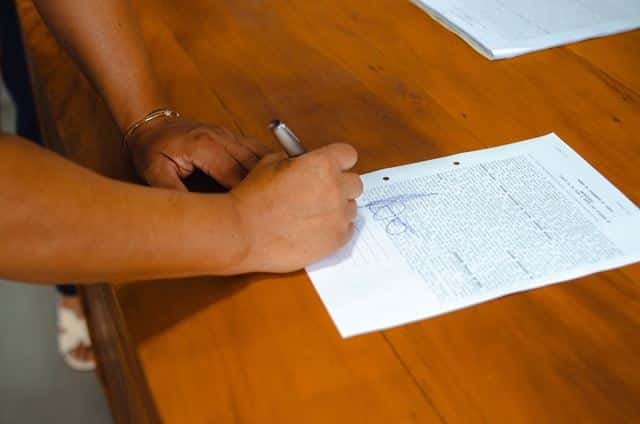 Jasa penerjemah kontrak perjanjian